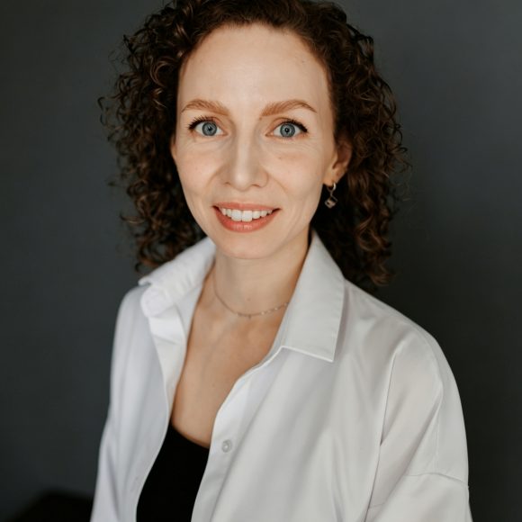 Елена Барсукова